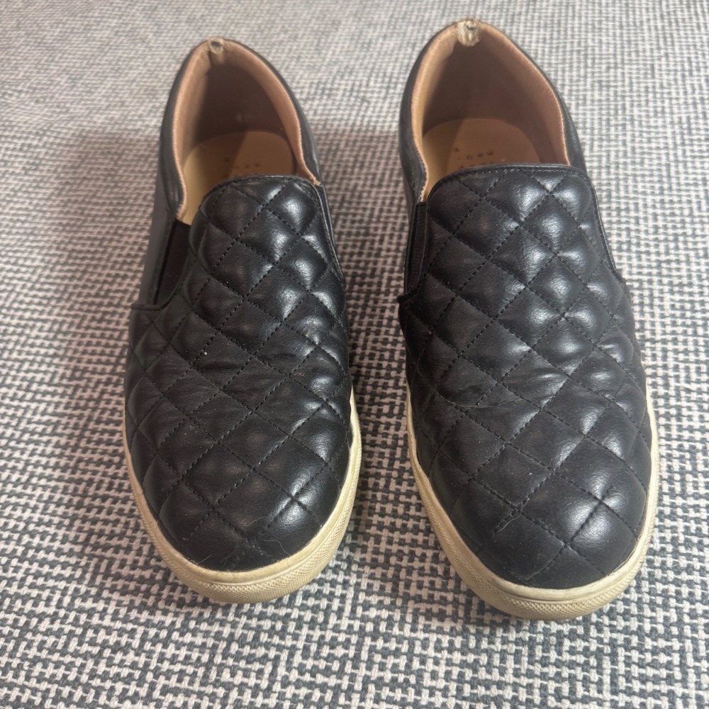A New Day Womens Black Quilted Slip On Sneakers Size 9 Flat Loafers Casual Shoes